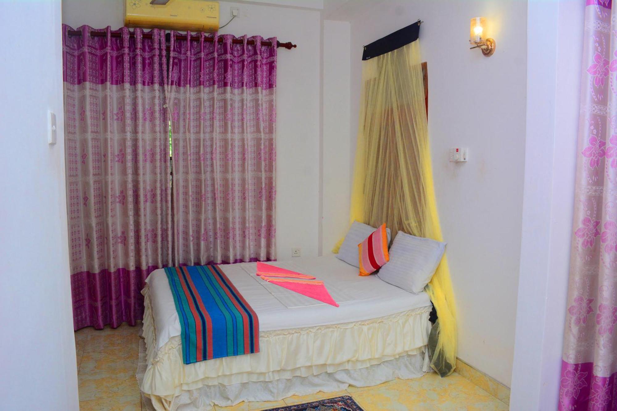 Hotel Tissa Rainbow Guest & Yala à Tissamaharama Extérieur photo